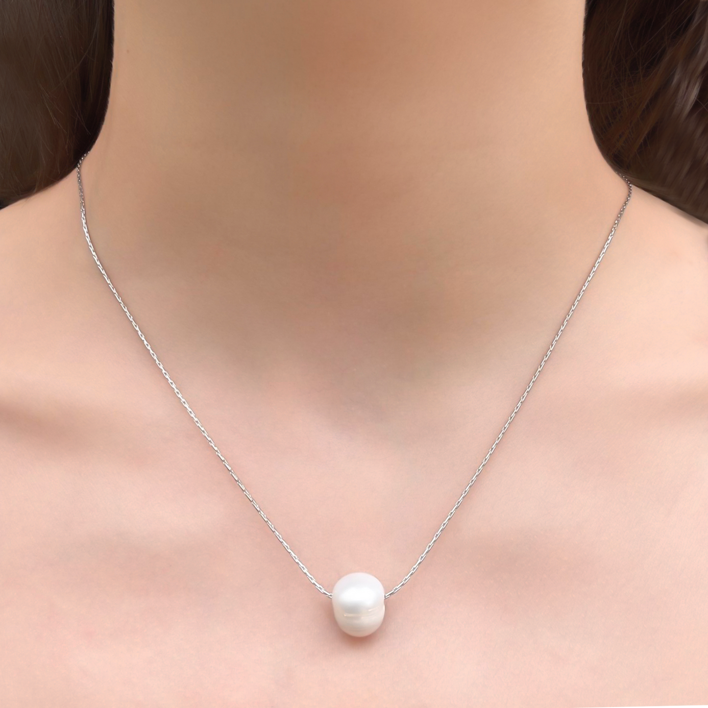 Collar Plateado Perla Blanca  1xx1