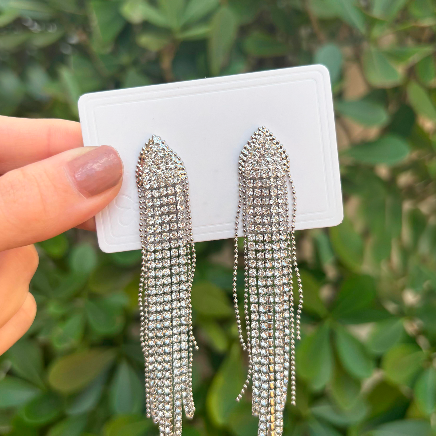 Aretes Plateados Elegantes Largos Brillantes 1N8