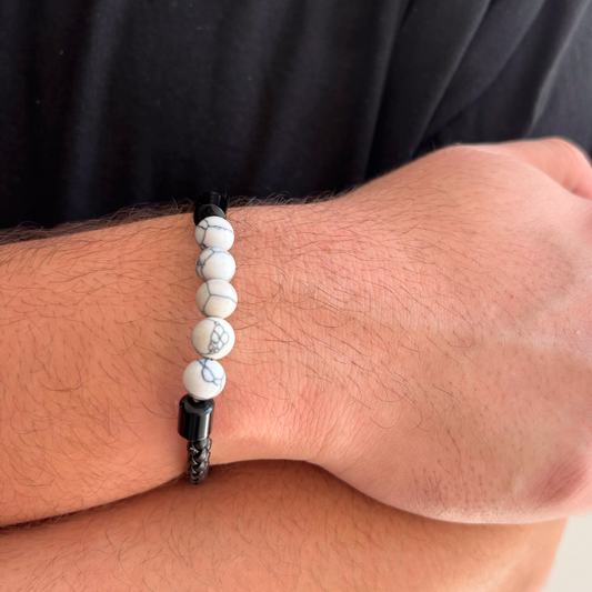 Pulsera Negra de Bolitas Cuero Caballero R24