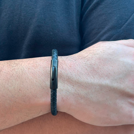 Pulsera Negra Caballero Cuero y Acero Inoxidable  3E3