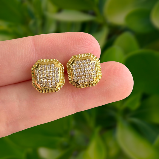 Aretes Cuadrado Dorado Con Zirconias Chapa de Oro Az351