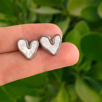 Aretes Plateados Corazón Blanco Acero Inoxidable 2P3