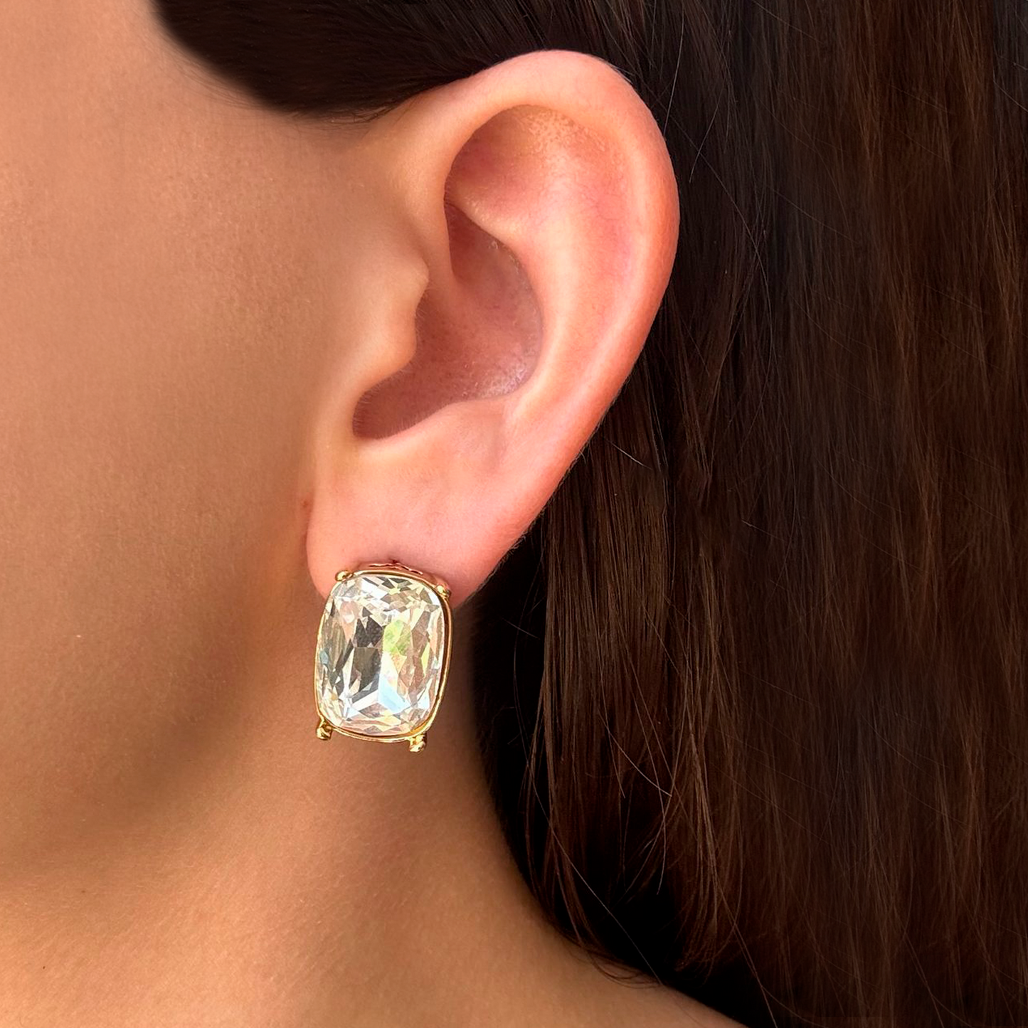 Aretes Dorados con Cuadro de Zirconia ACero Inoxidable  3E3