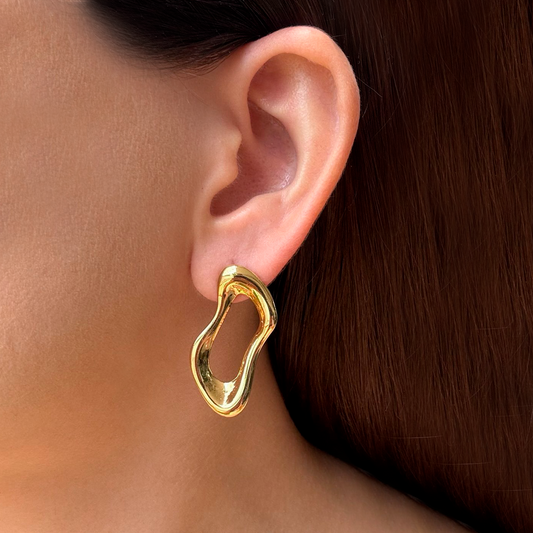 Aretes Dorados Linea Irregular Acero Inoxidable 3i4