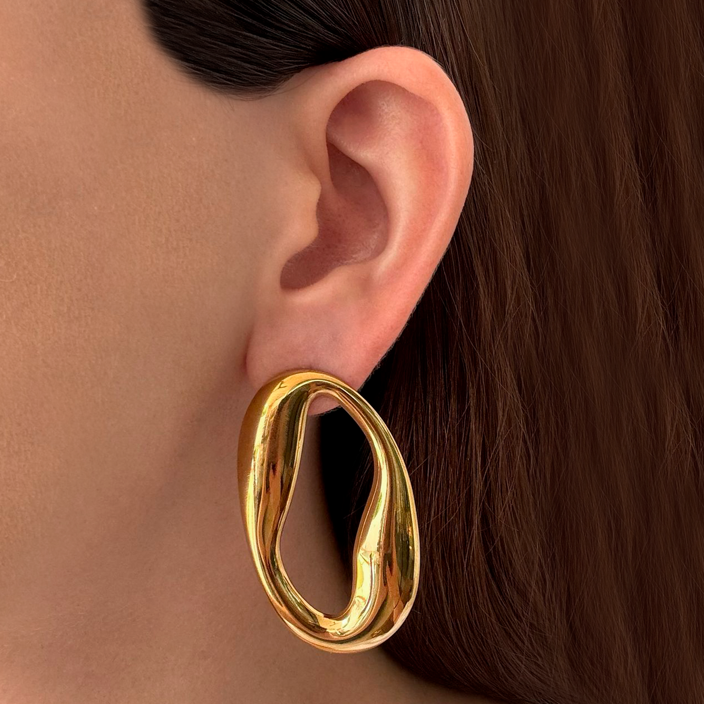 Aretes Dorados Ovalo Irregular Acero Inoxidable 1R8