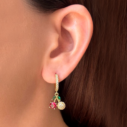 Aretes Dorados Cereza  Zirconias Chapa de Oro