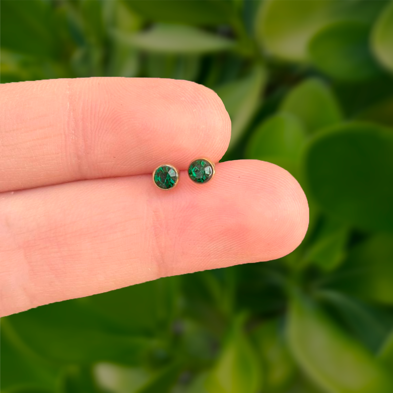 Aretes Dorados Mini Zirconia Verde Acero INoxidable 1T1