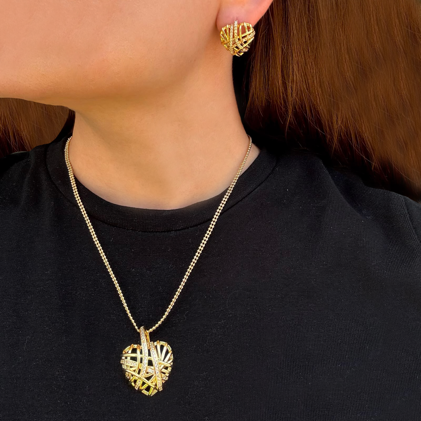 Set Collar y Aretes Corazon Enredado Chapa de Oro