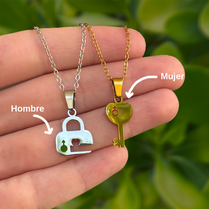 Set 2 Collares Oro Plata Llave Acero Titanio