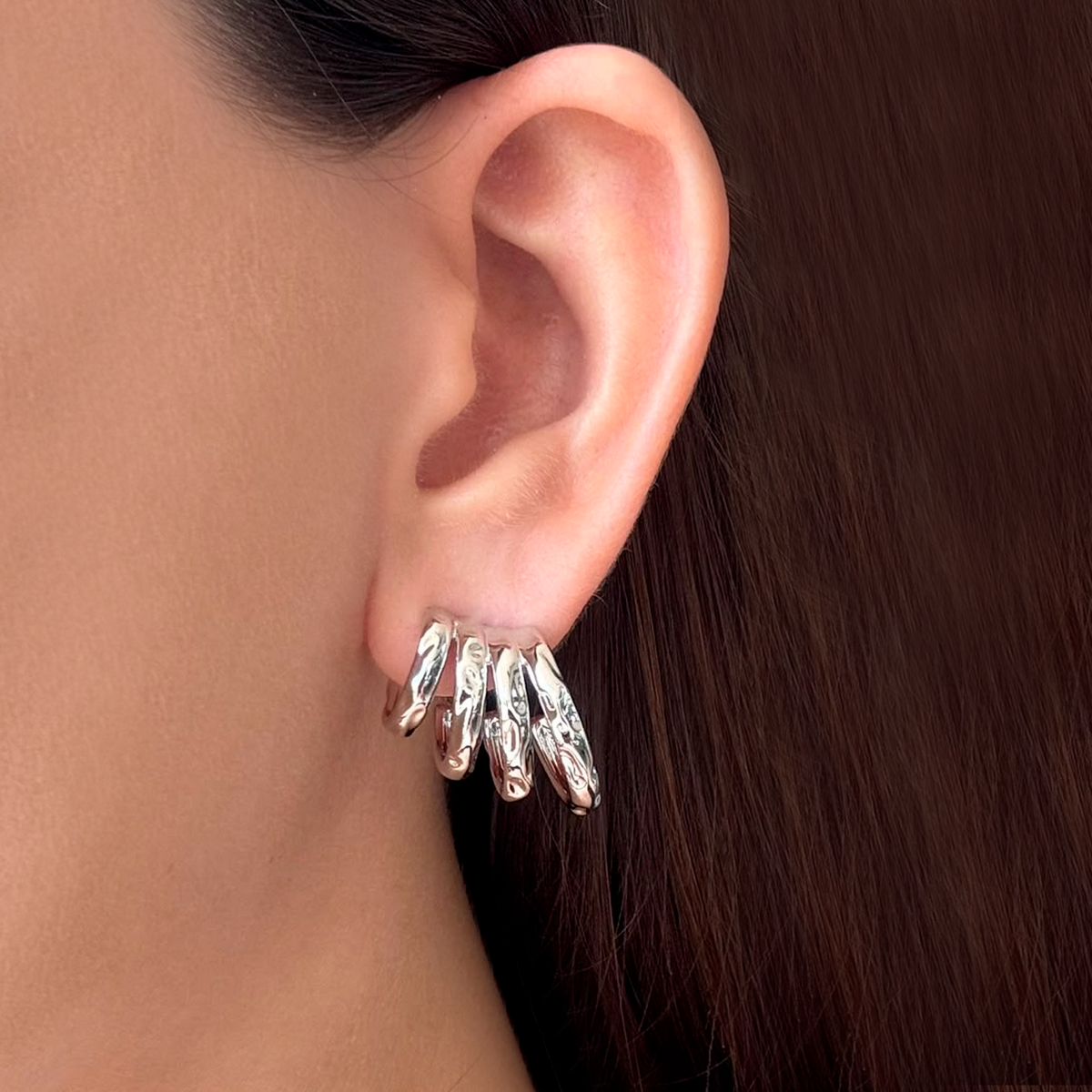 Aretes Plateados Semi Arracada Chapa de Oro