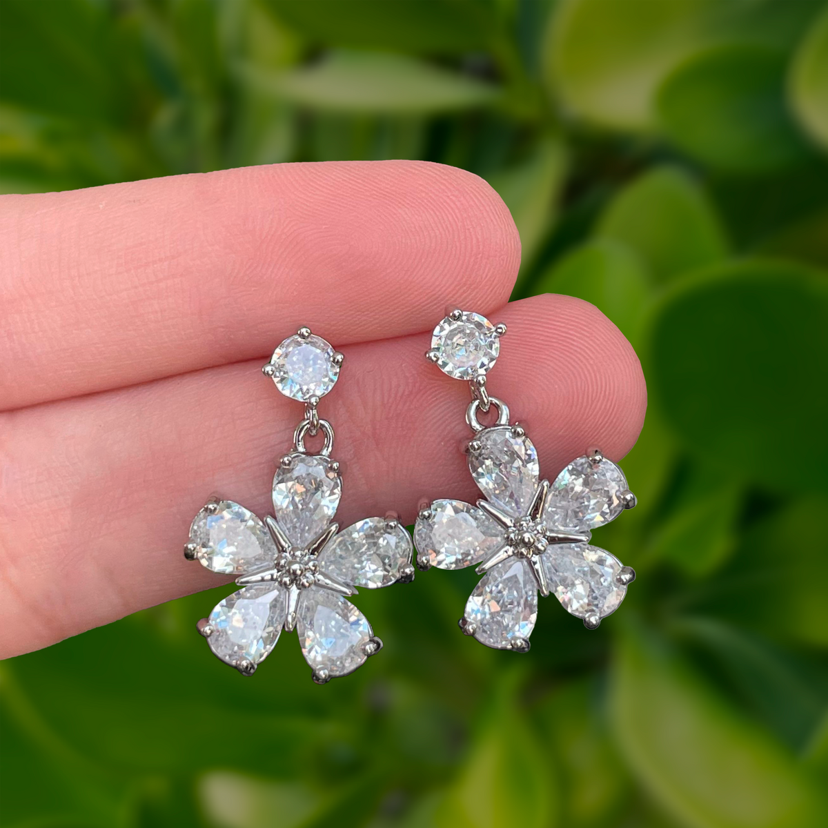 Atetes Plateados Flor de Zirconia Chapa de Oro