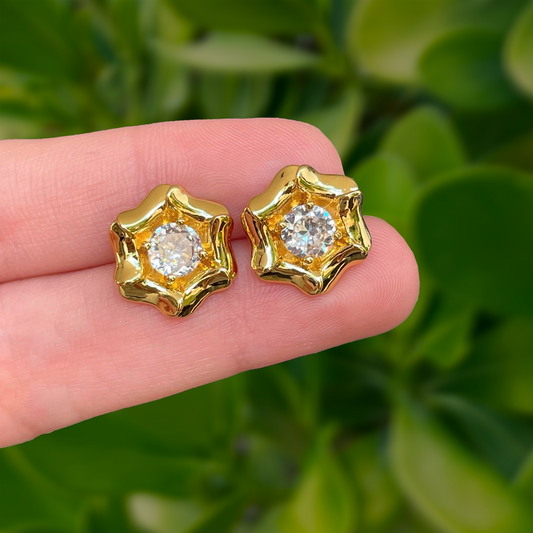 Aretes Dorados Estrella con Zirconia Chapa de Oro