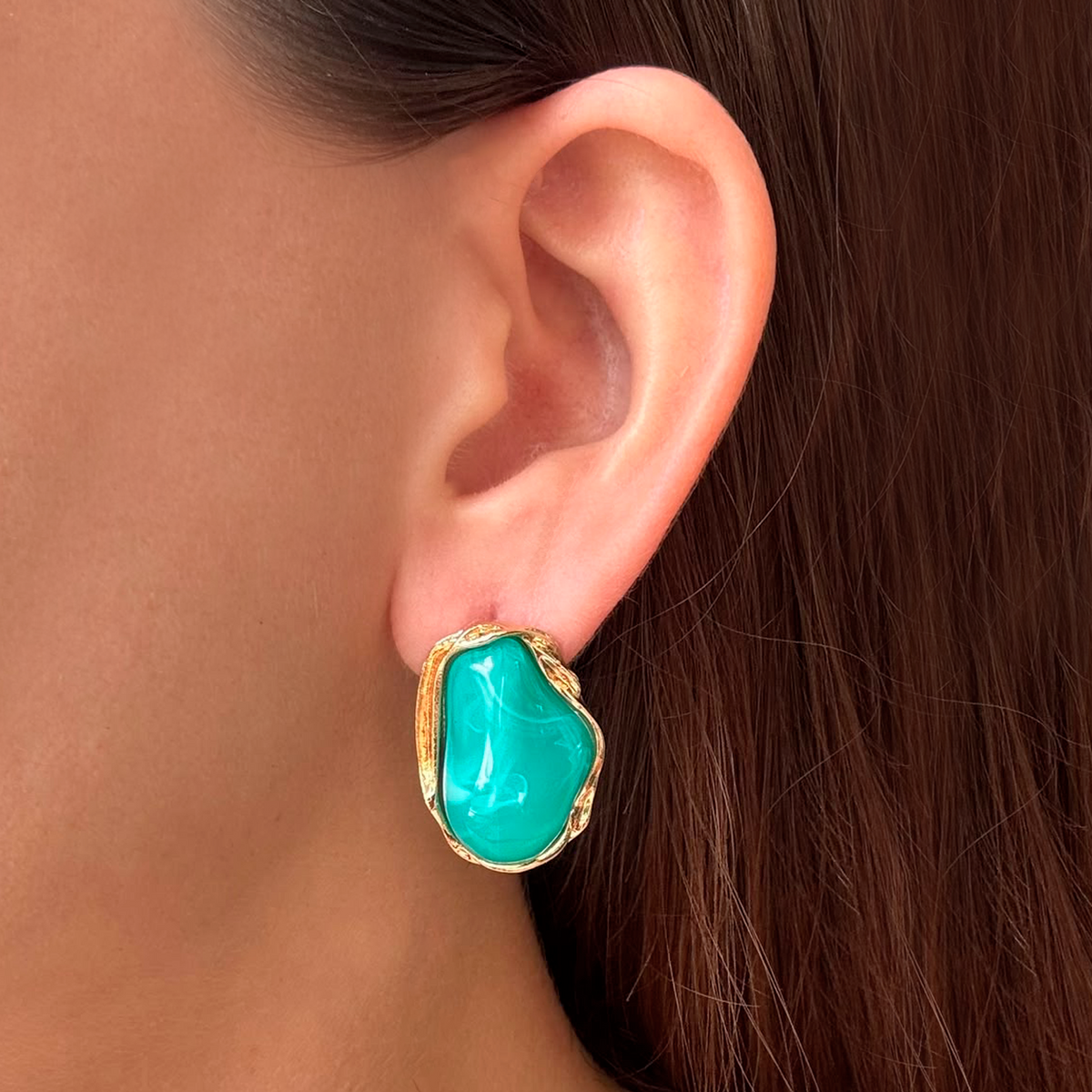 Aretes Dorados Piedra Turquesa