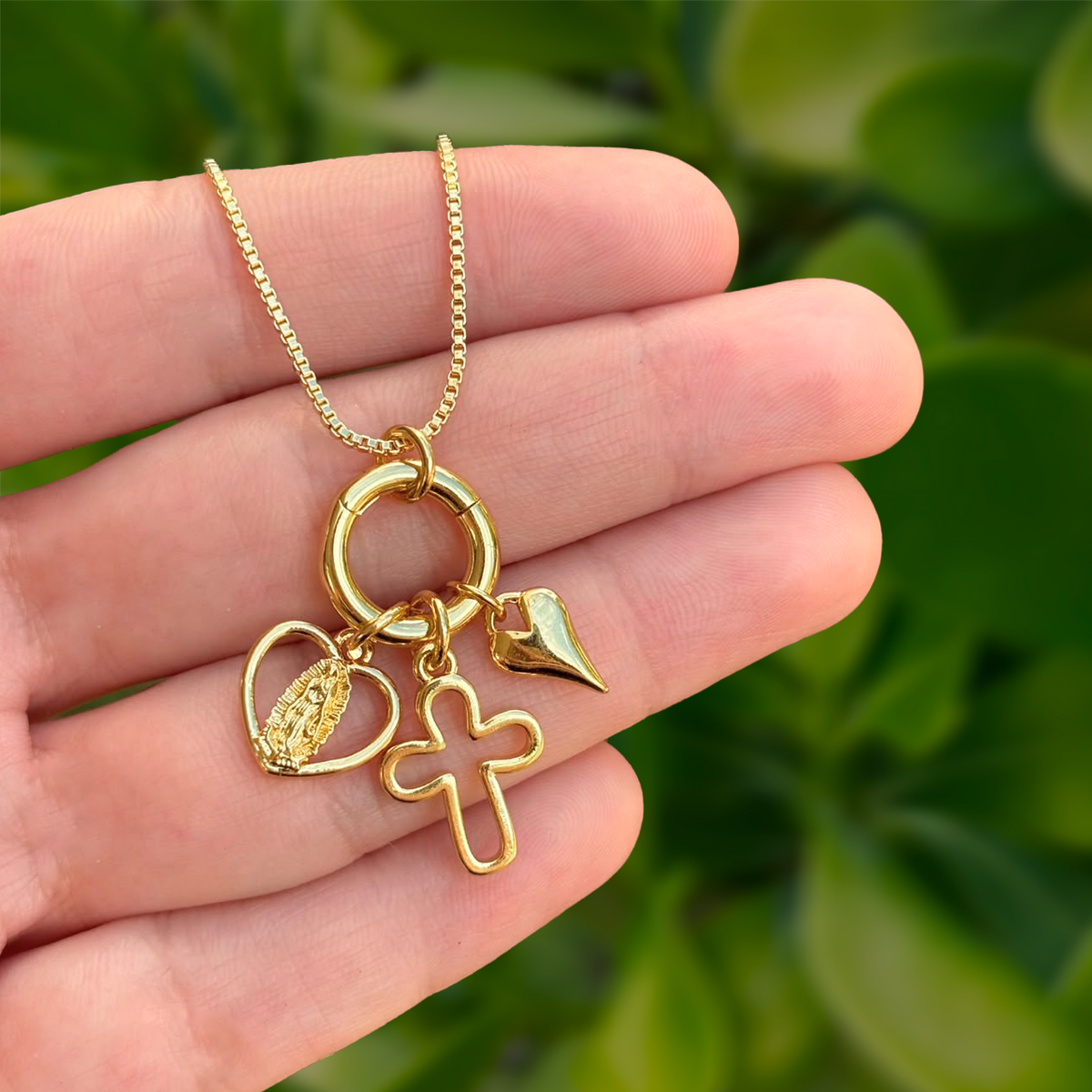 Collar Dorado Aro Charms Chapa de Oro