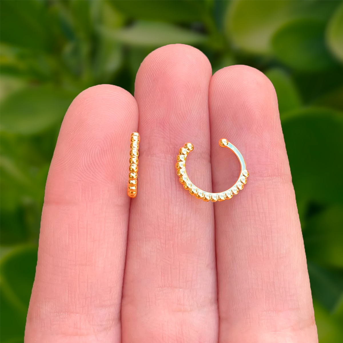 Earcuff Dorado Bolitas Chapa de Oro