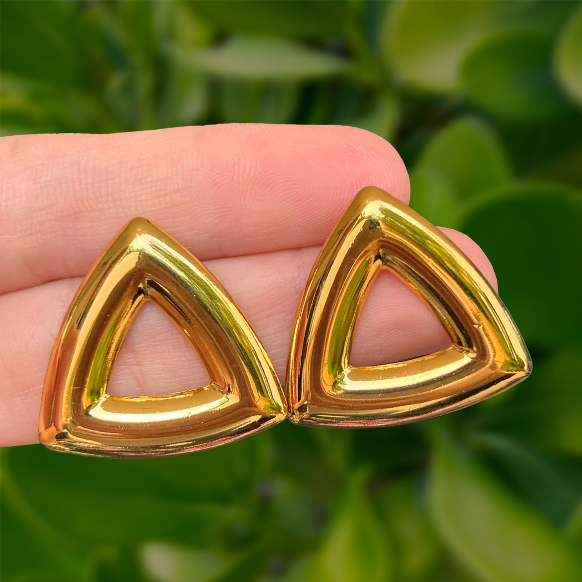 Aretes Dorados Triangulo Acero Inoxidable