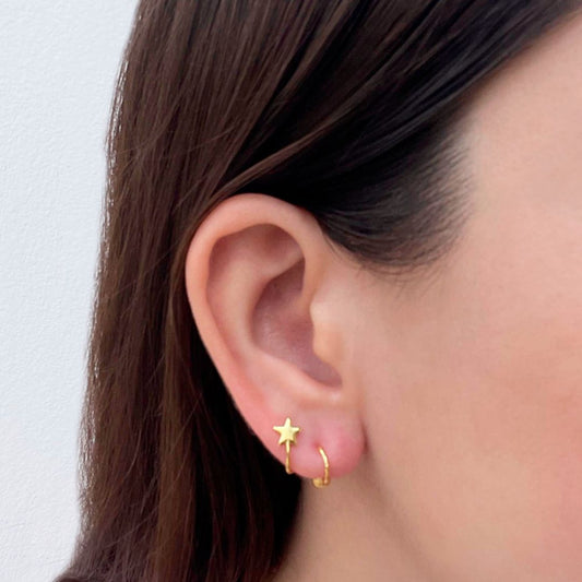 Aretes Estrella Dorada Chapa de Oro  R8