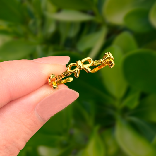 Anillo Dorado Lacitos Encontrados Ajustable Chapa de Oro Az143