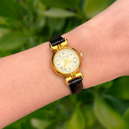 Reloj Dorado y Negro  Classic 3F5