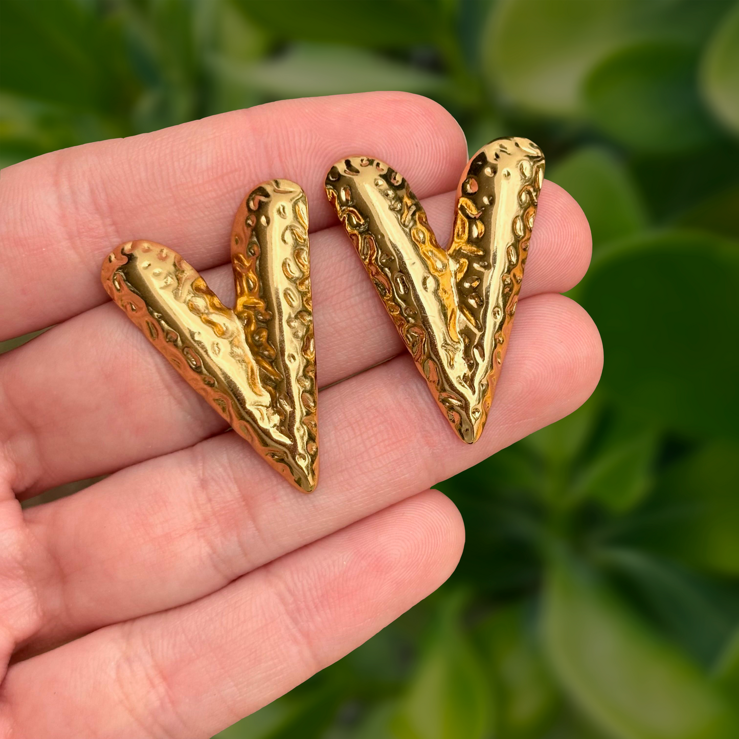 Aretes Dorados Corazón  Acero Inoxidable  1B5