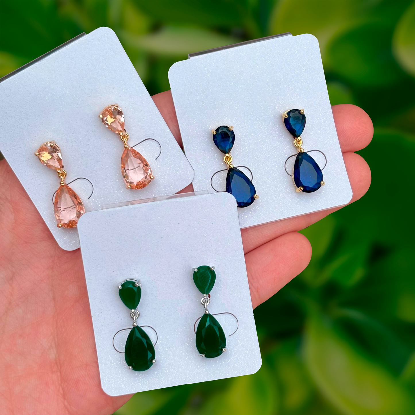 Aretes Doble Gota Zirconia Verde Chapa de Oro 1E6