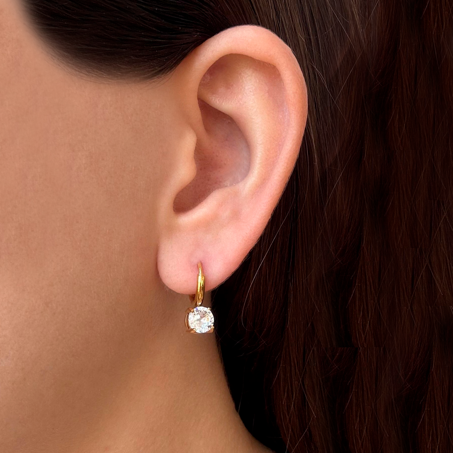 Aretes Arracada Dorada Zirconia Blanca Acero Inoxidable 1B8