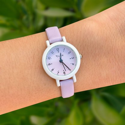 Reloj Lila Redondo de Cuero  1B8
