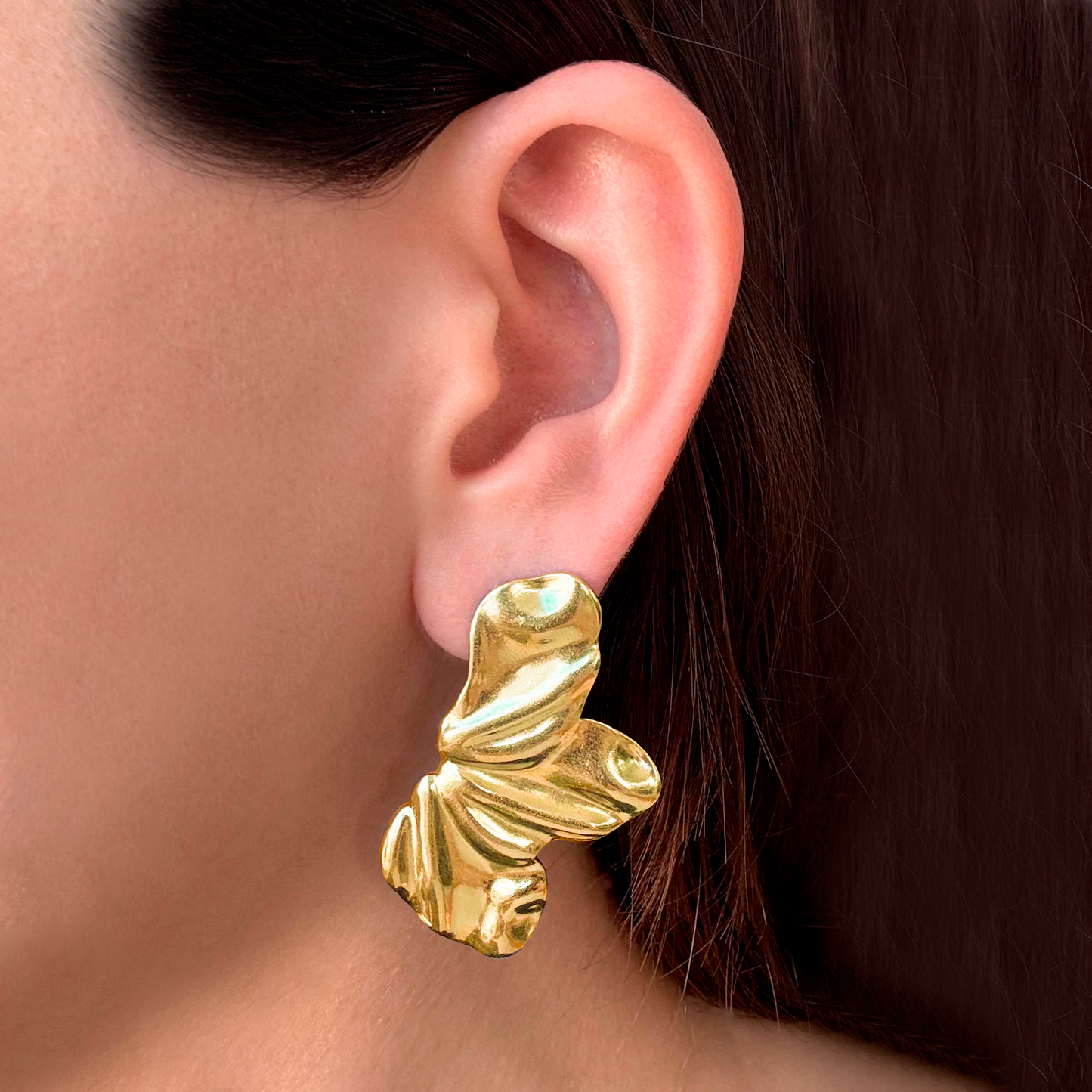 Aretes Dorados Hoja Arrugada Acero Inoxidable