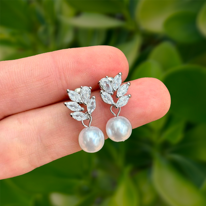 Aretes Plateados Zirconia y Perla  1Y5