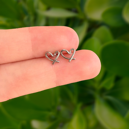 Aretes Plateados Piercing Corazón Acero Inoxidable  3C1