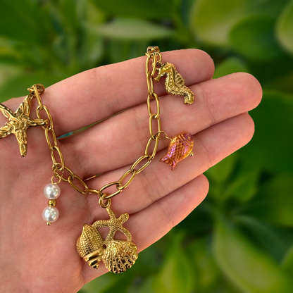 Collar Dorado Charms de Verano Acero de Titanio  C677