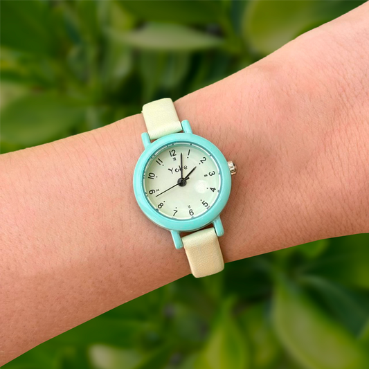 Reloj Menta Redondo de Cuero  R7