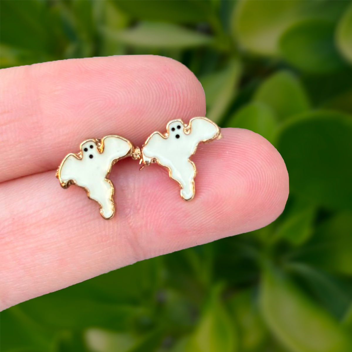 Aretes Dorado Blanco Mini Fantasmita