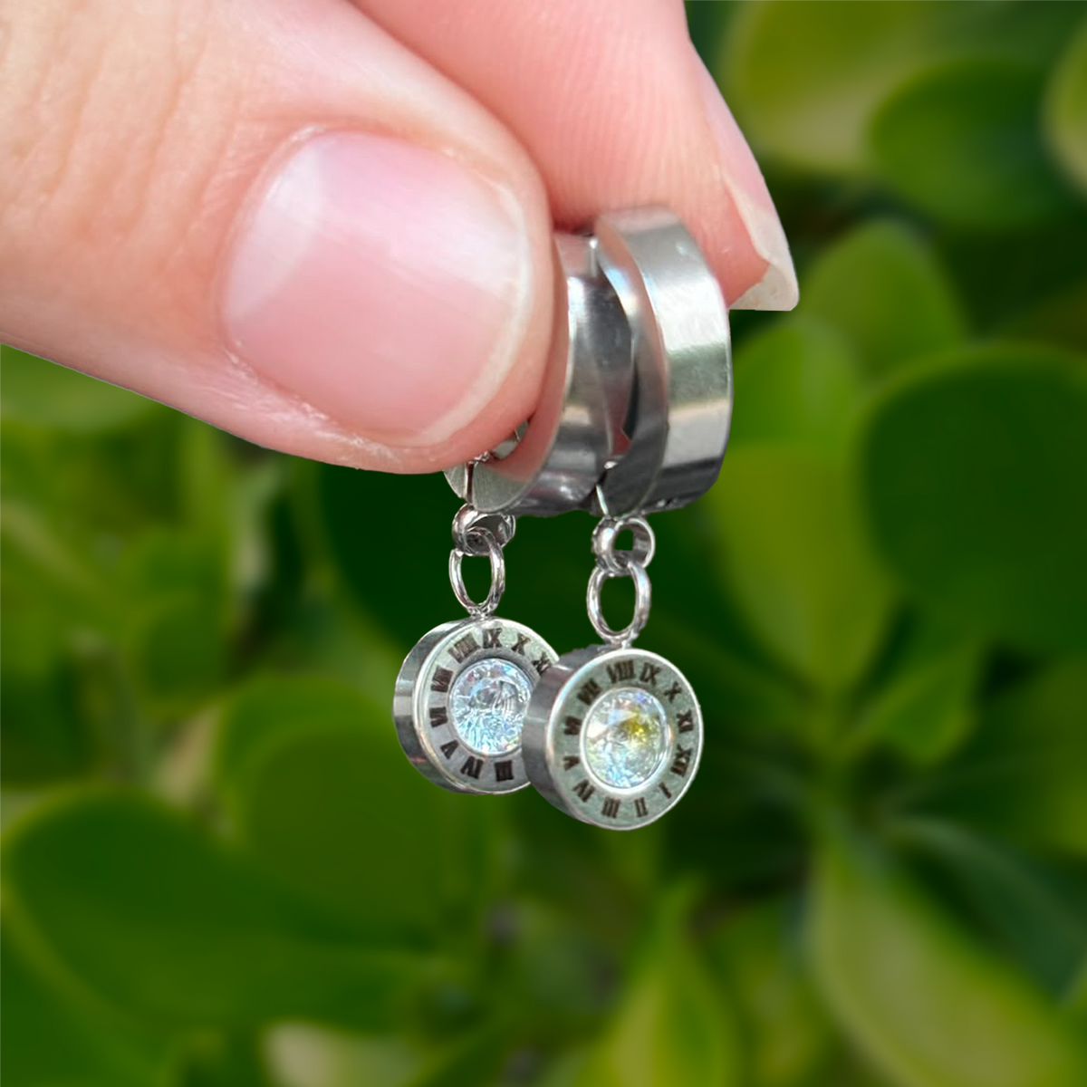 Aretes Arracada Plateada con Zirconia Acero Inoxidable 1o3