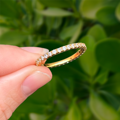 Anillo Dorado Churumbela Zirconias