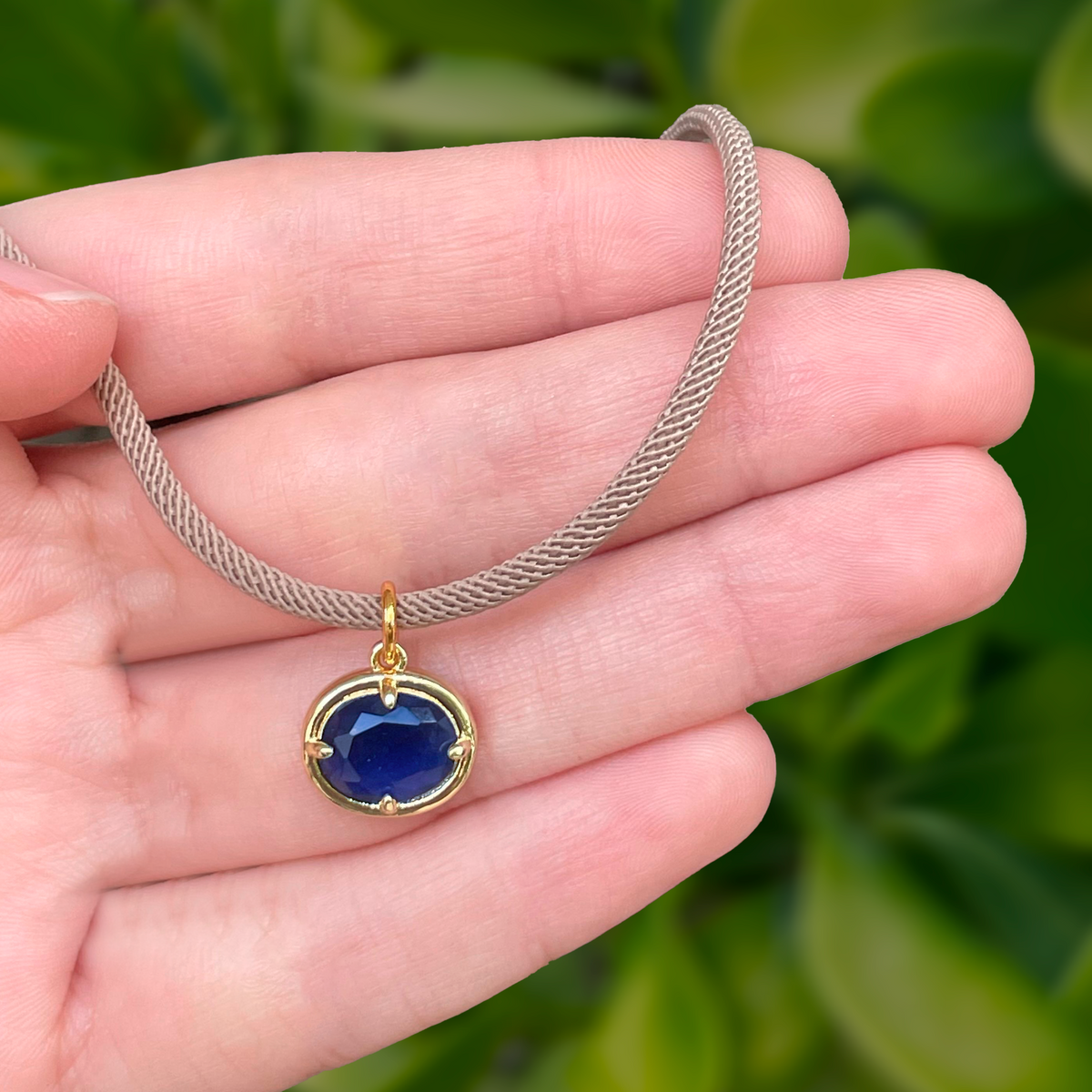 Collar Azul de Zirconia Cordon Chapa de Oro