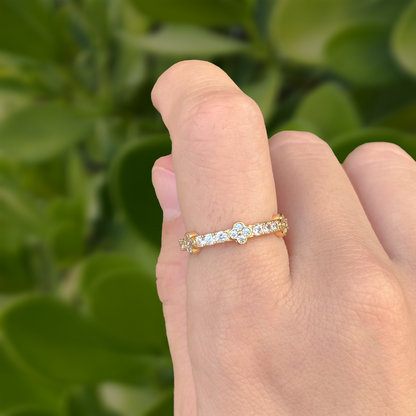 Anillo Flores Zirconias Ajustable Chapa de Oro