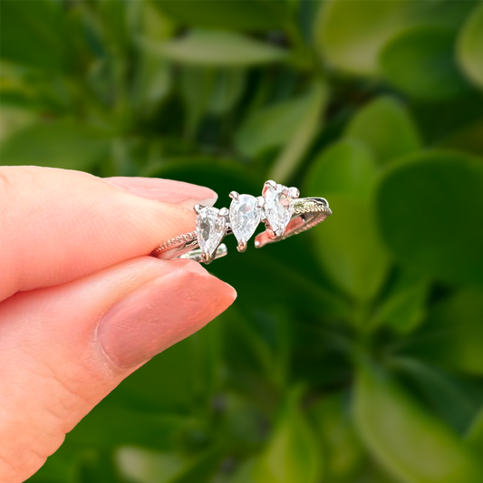 Anillo Plateado 3Gotas Zirconia Ajustable Chapa de Oro Az185
