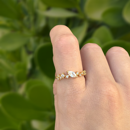 Anillo Zirconias Ajustable Chapa de Oro