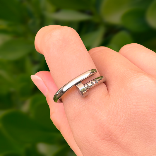 Anillo Clavo Plateado Acero Inoxidable  3L2