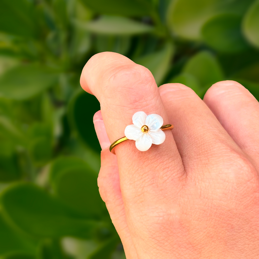 Anillo Dorado Flor Acero Inoxidable 1B1