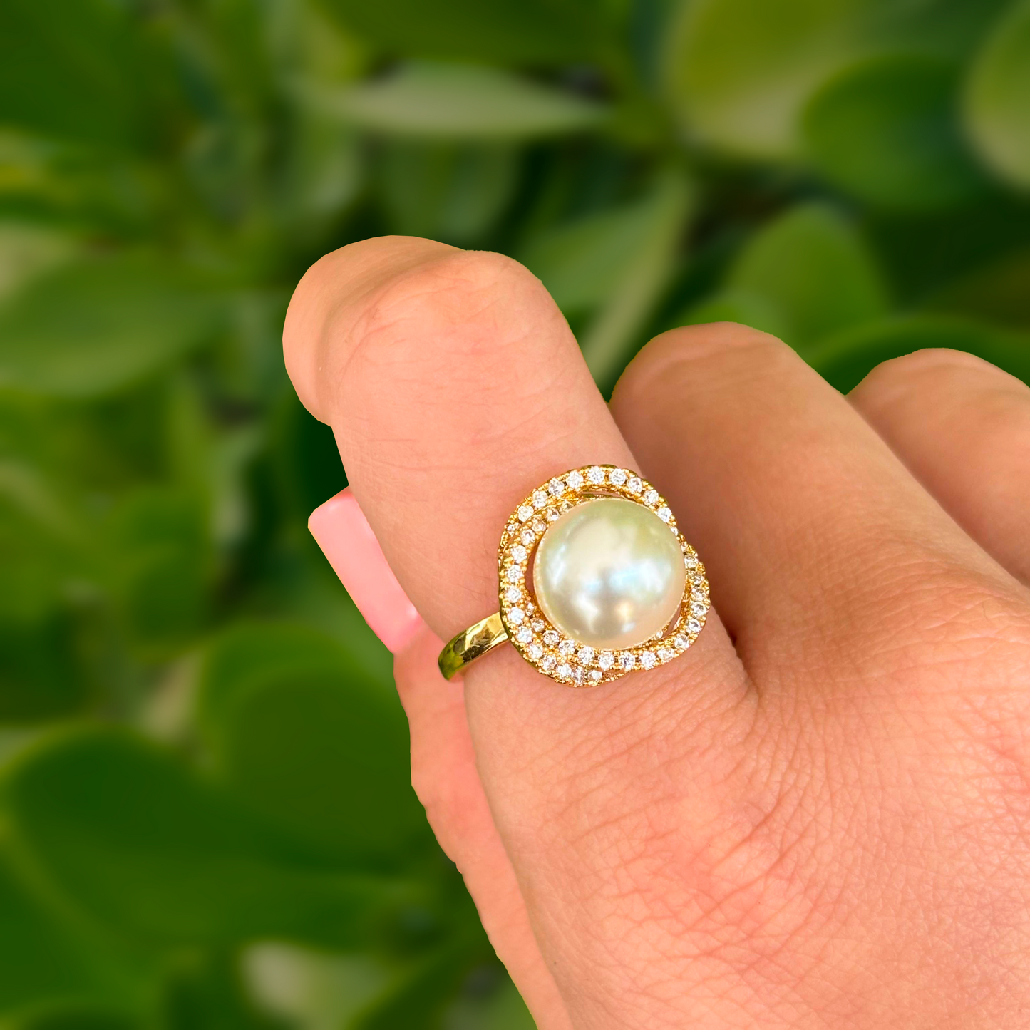 Anillo Bella Perla Ajustable Chapa de Oro 2S1