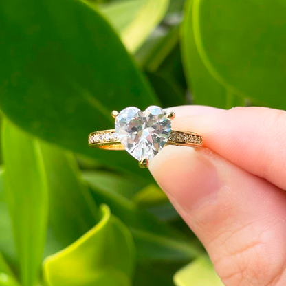 Anillo Dorado Corazón Blanco Chapa de Oro