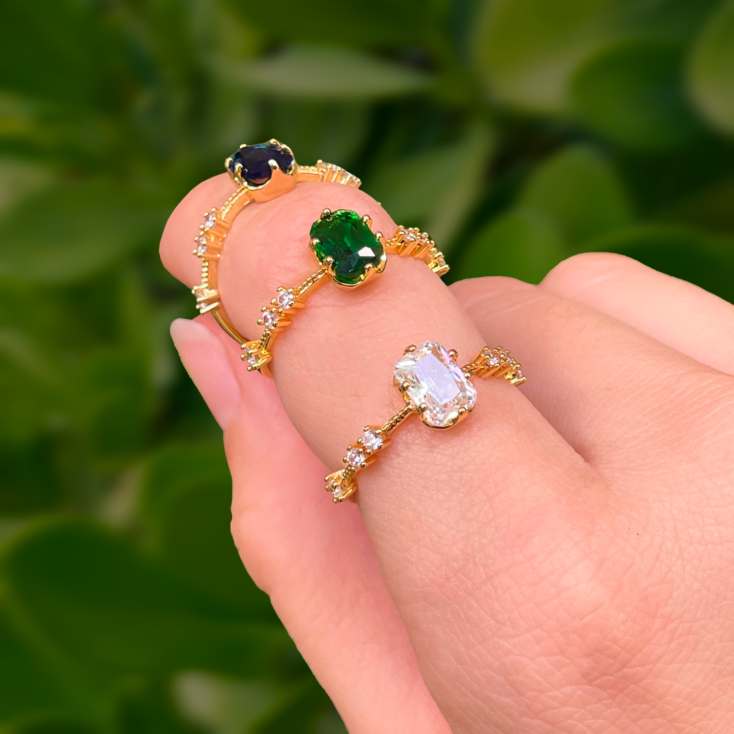 Anillo Zirconia Verde Chapa de Oro Ajustable C641