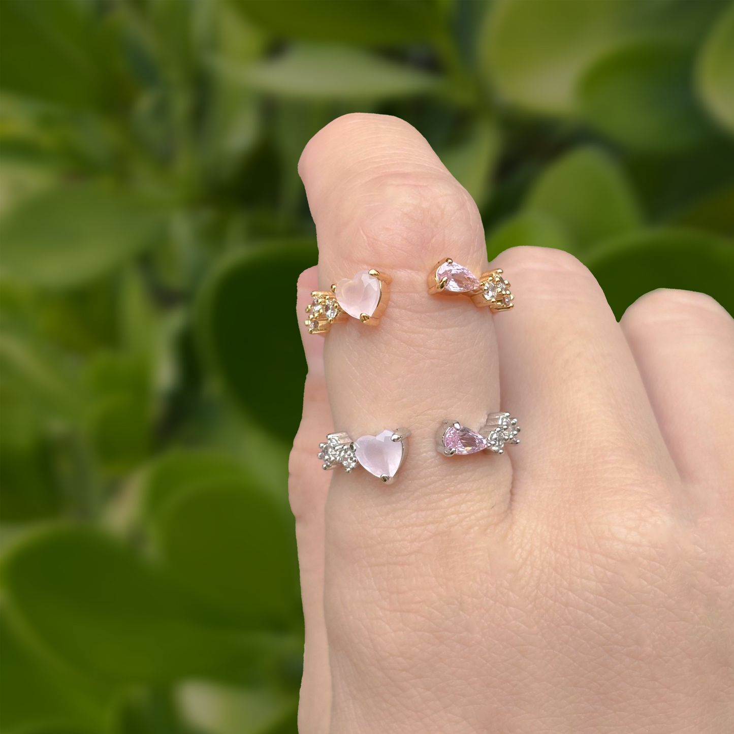 Anillo Corazón Rosa Zirconias Ajustable Chapa de Oro