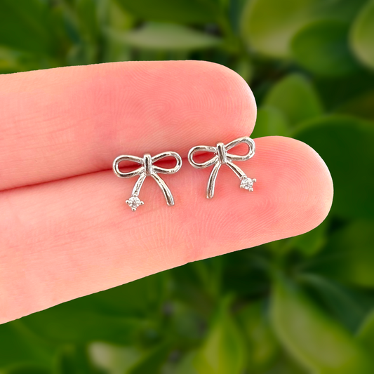 Aretes Lazo con Zirconia Chapa de Oro Az220