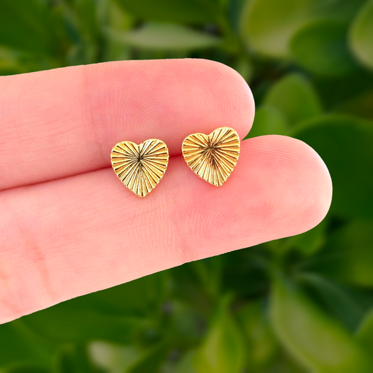 Aretes Corazón Chapa de Oro Az15