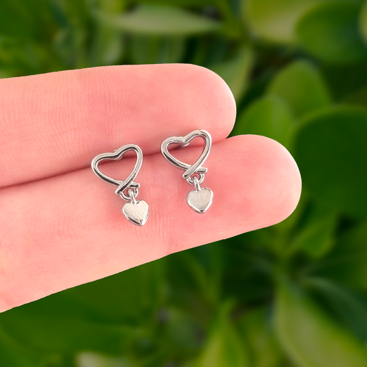 Aretes Corazón Plateado Chapa de Oro Az179