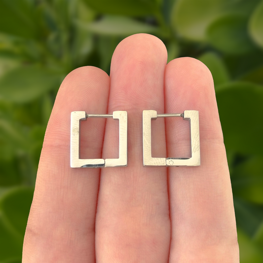 Aretes Arracada Cuadro Plateado Acero Inoxidable 1J2