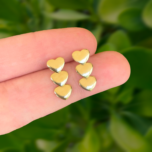 Aretes Tres Corazones Chapa De Oro 18K Az29